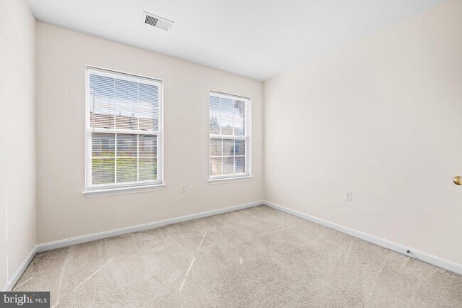 Building Photo - 2902 Jessica Ct