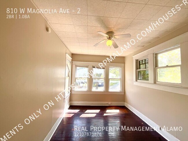 Building Photo - 810 W Magnolia Ave