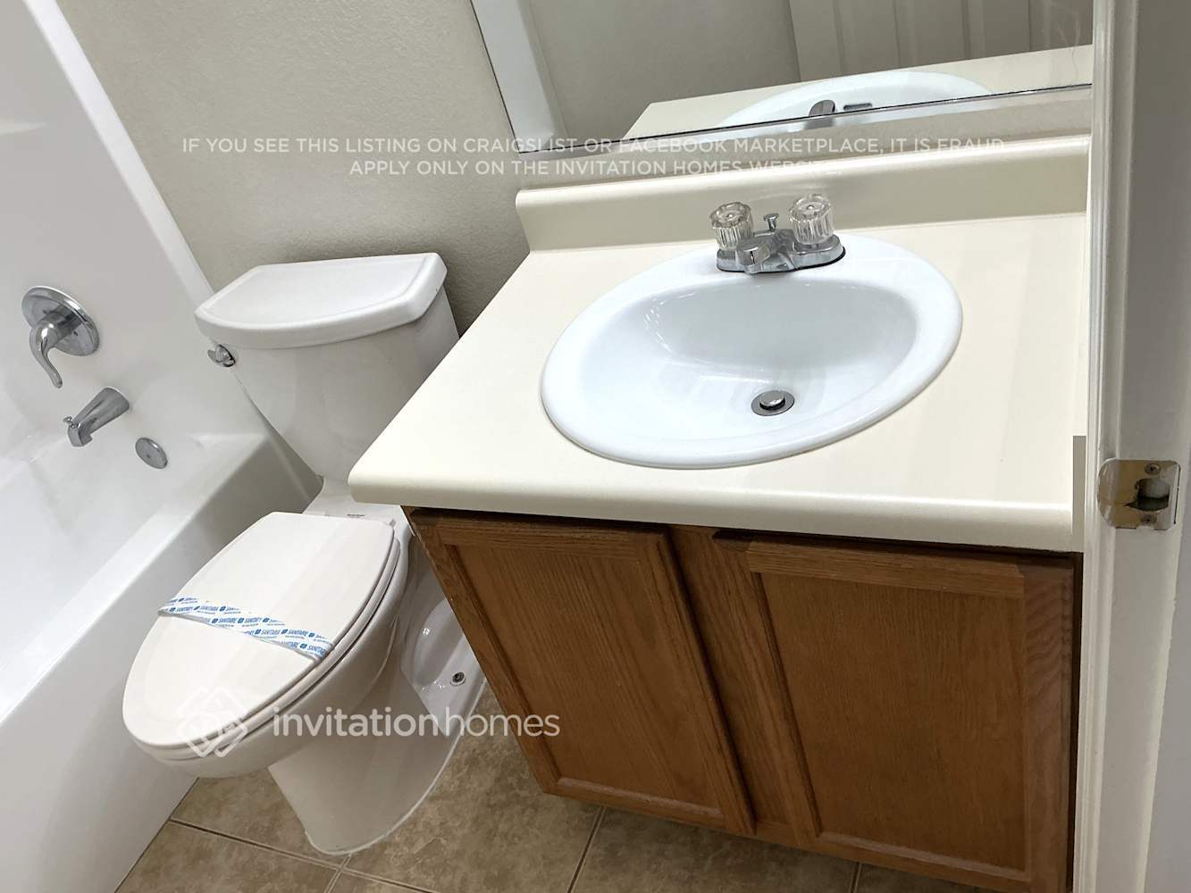 Building Photo - 685 S Porter St