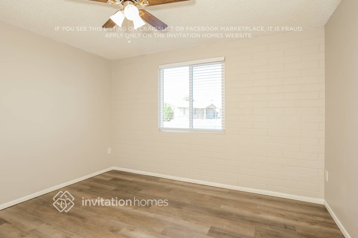 Building Photo - 3459 E Friess Dr