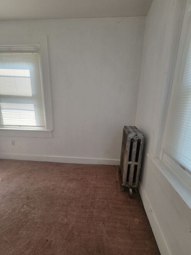 Building Photo - 7208 Torresdale Ave