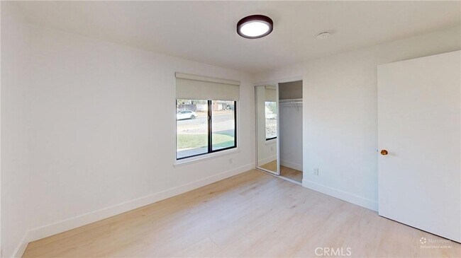 Building Photo - 2551 La Praix St