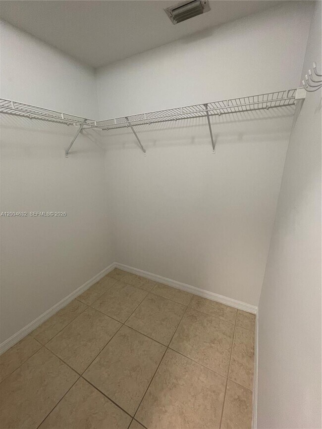 Building Photo - 8423 NW 138th Terrace