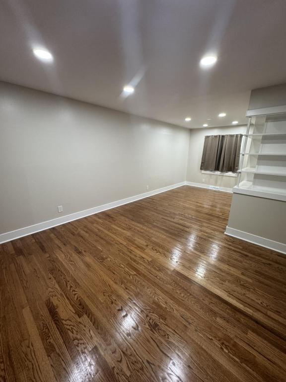 Primary Photo - 17814 Burnham Ave