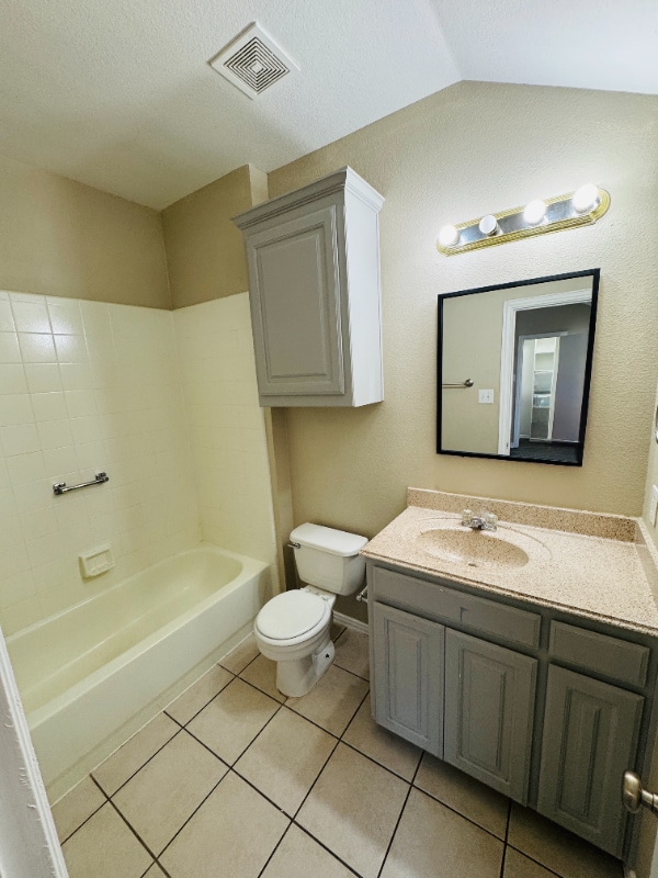 Building Photo - 5705 Swords Dr