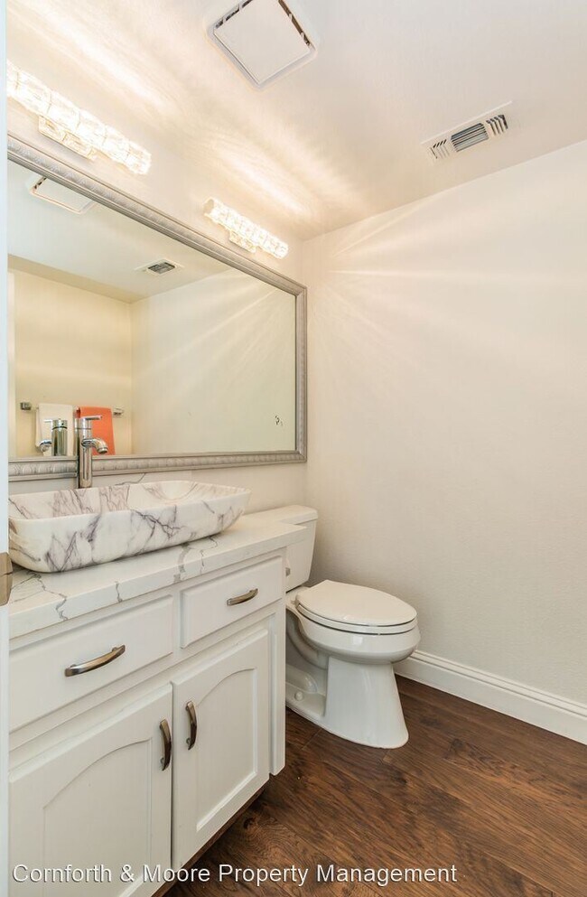 Building Photo - 3 br, 2.5 bath House - 9563 N Whitehouse D...