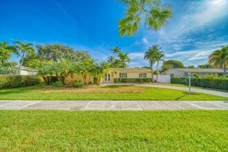 Building Photo - 10355 SW 97th St