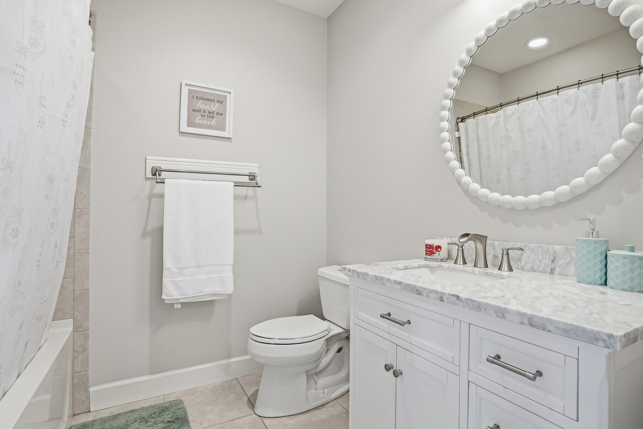 Building Photo - 3162 Moorings Dr S