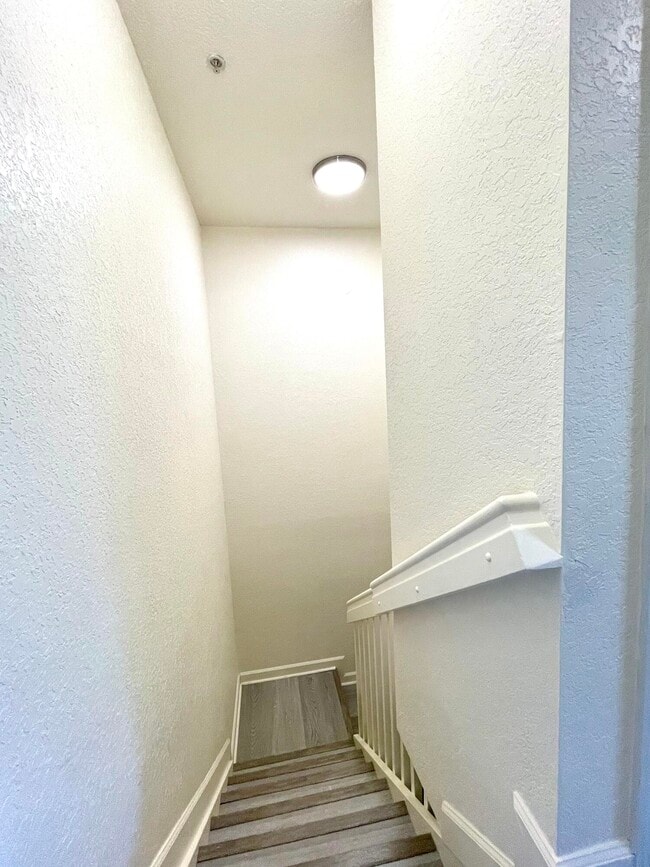 Building Photo - 1119 Shoma Dr