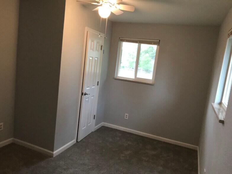 Bedroom #2 - 1180 S Depew St