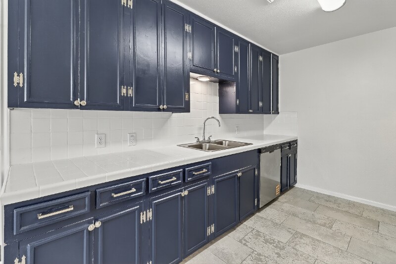 Building Photo - 4634 Weir Dr