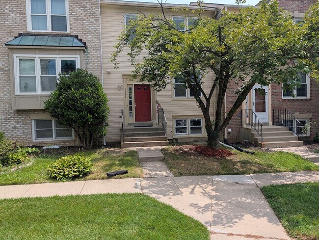 Building Photo - 11140 Cherryvale Terrace