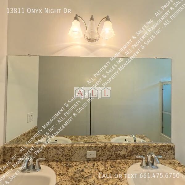 Building Photo - 13811 Onyx Night Dr