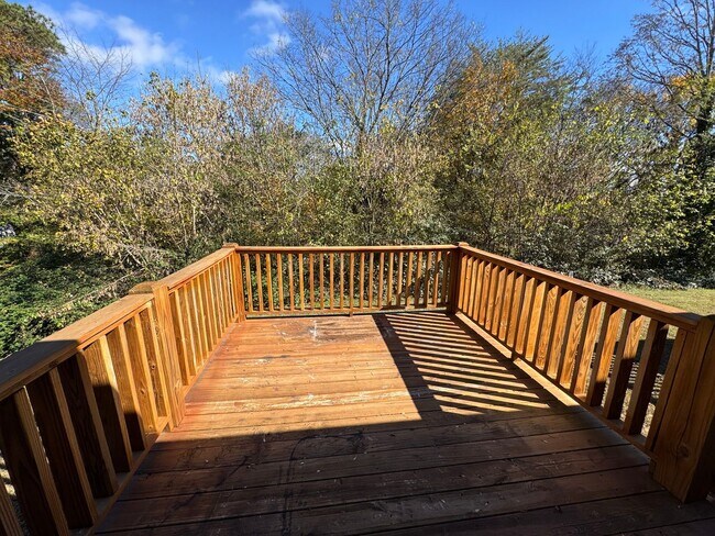 Building Photo - 310 N Varnell Rd