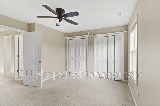 Building Photo - 902 Indigo Dr