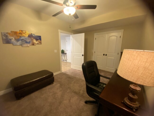 Building Photo - 15547 Thunder Gulch Dr