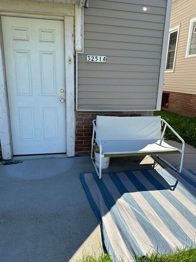 Building Photo - 3251 N Booth St