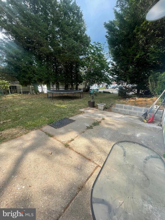 Building Photo - 3300 Kayford Cir