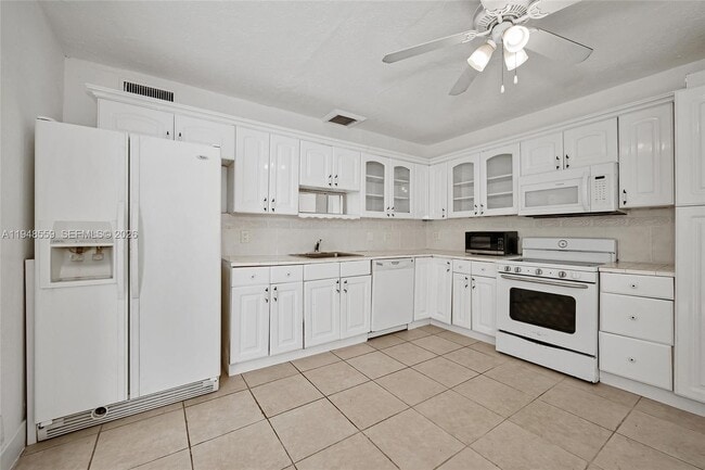 Building Photo - 1922 McKinley St