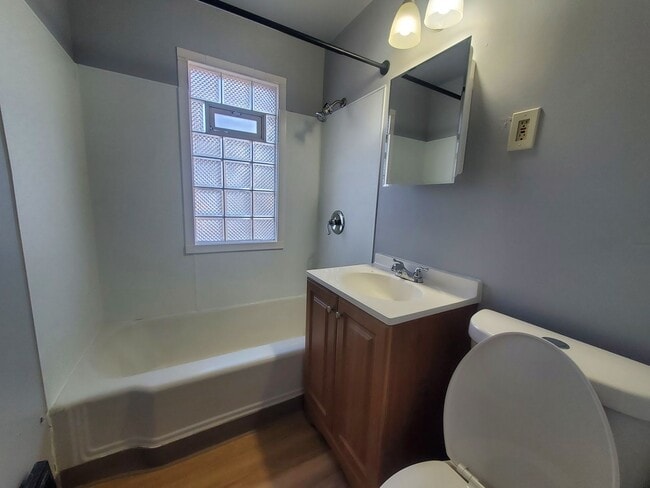 Building Photo - 6324-6324A W Richmond Ave