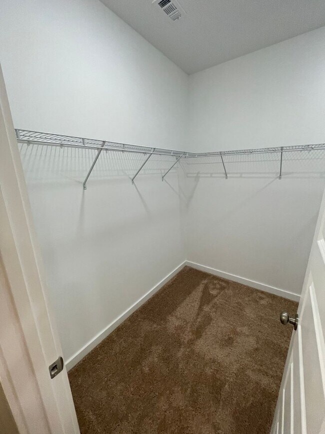 Building Photo - Home for Rent in Tuscaloosa, AL!!! View wi...