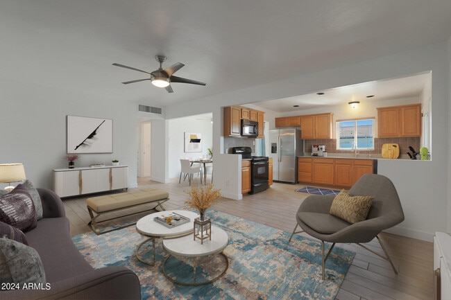 Building Photo - 7225 N 19th Dr