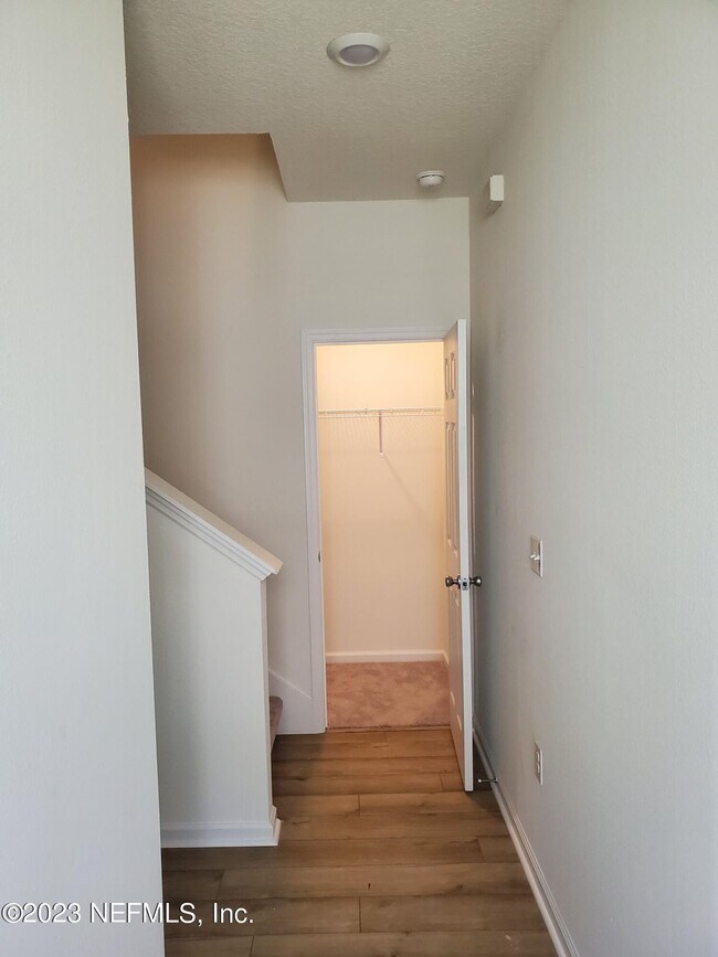 Building Photo - 65 Great Star Ct