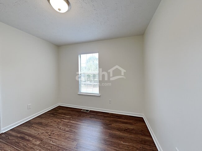 Building Photo - 3342 Mooring Dr