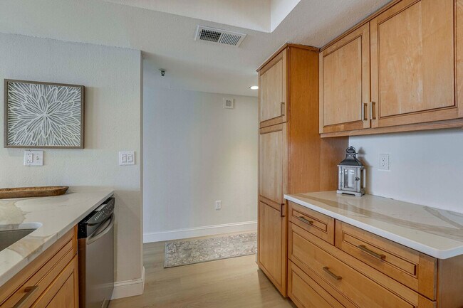 Building Photo - 17980 Gulf Blvd