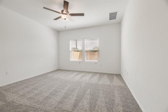 Building Photo - 10713 Steinbeck Dr