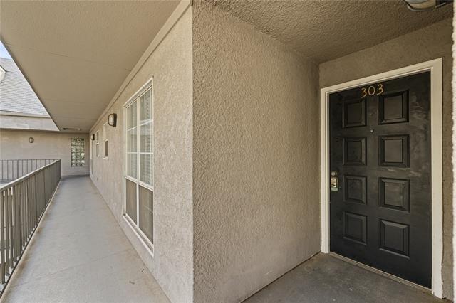 Building Photo - 4303 Buena Vista St