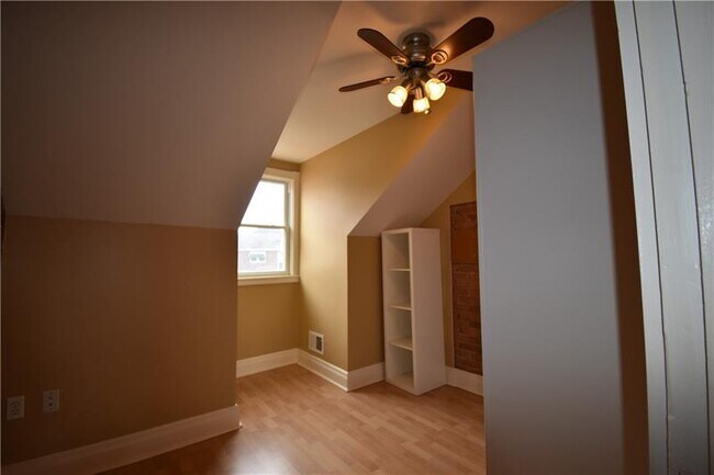 Building Photo - 4214 Post St