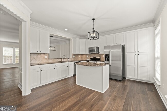 Building Photo - 4637 Wehunt Commons Dr