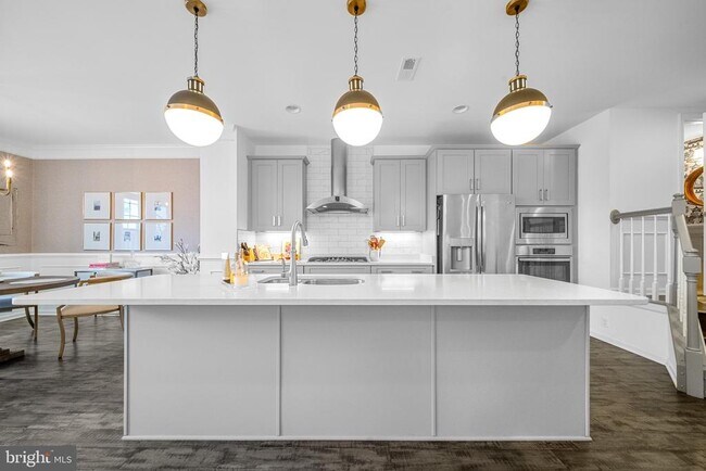 Building Photo - 23611 Rose Leigh Terrace