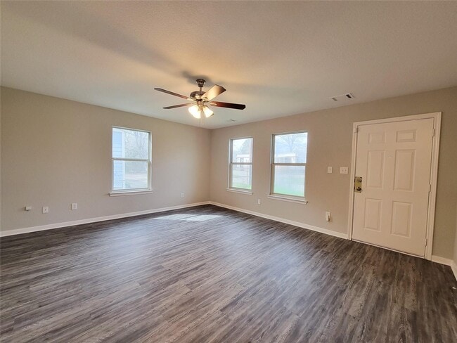 Building Photo - 617 Avenue I