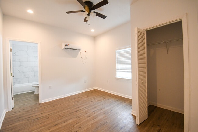Building Photo - 385 Bayou Dularge Rd