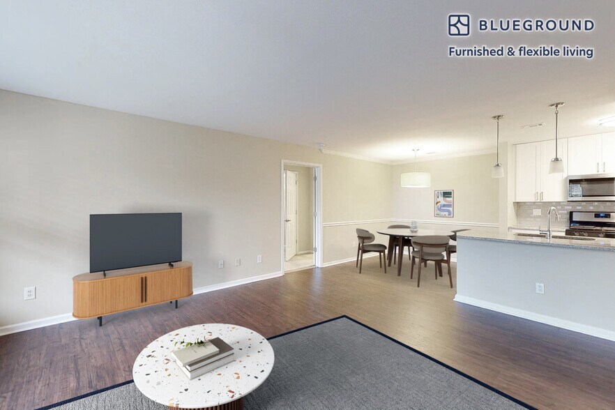 Building Photo - 100 Court N Dr