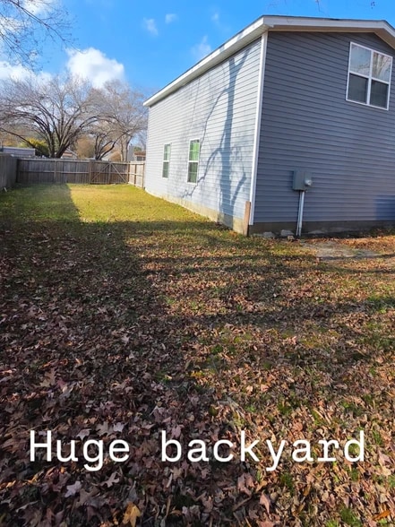 Building Photo - 7896 Elderberry Cir