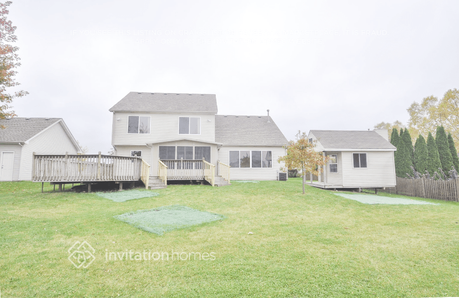 Building Photo - 25420 W Latham Ct