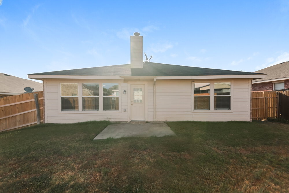 Building Photo - 1537 Warrington Way