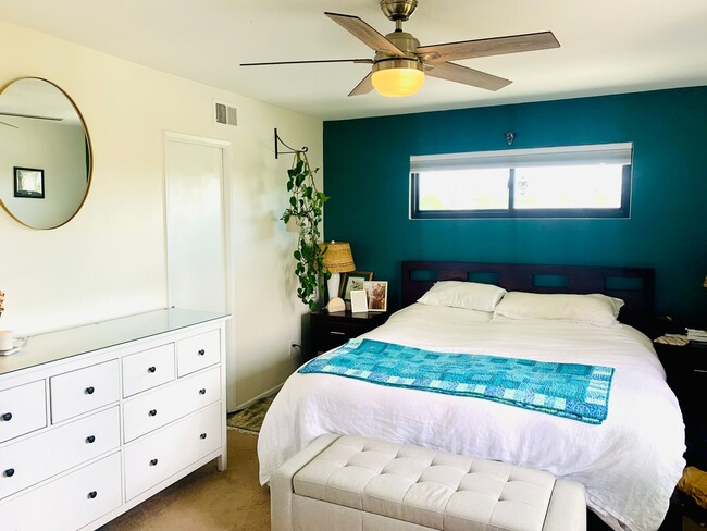 Building Photo - BEAUTIFUL 2BD/2.5BA Condo Available in Nor...