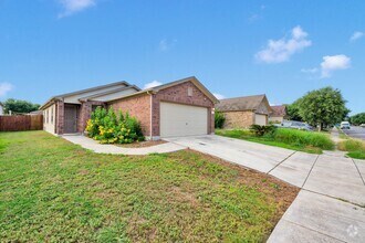 Building Photo - Charming 3 bedroom 2 Bathroom Home!