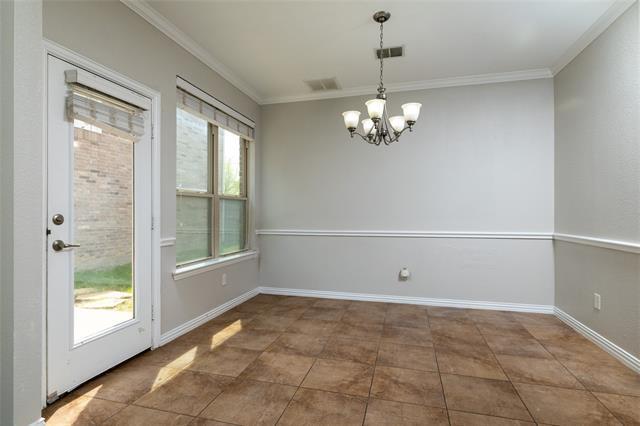 Building Photo - 2108 Harris Pl