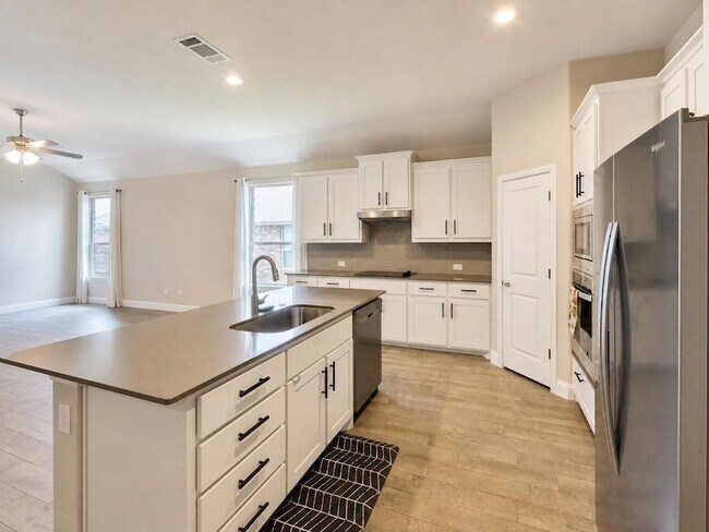 Building Photo - 1017 Greencove Dr