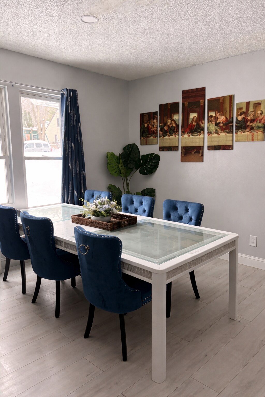 Building Photo - 520 Centennial St