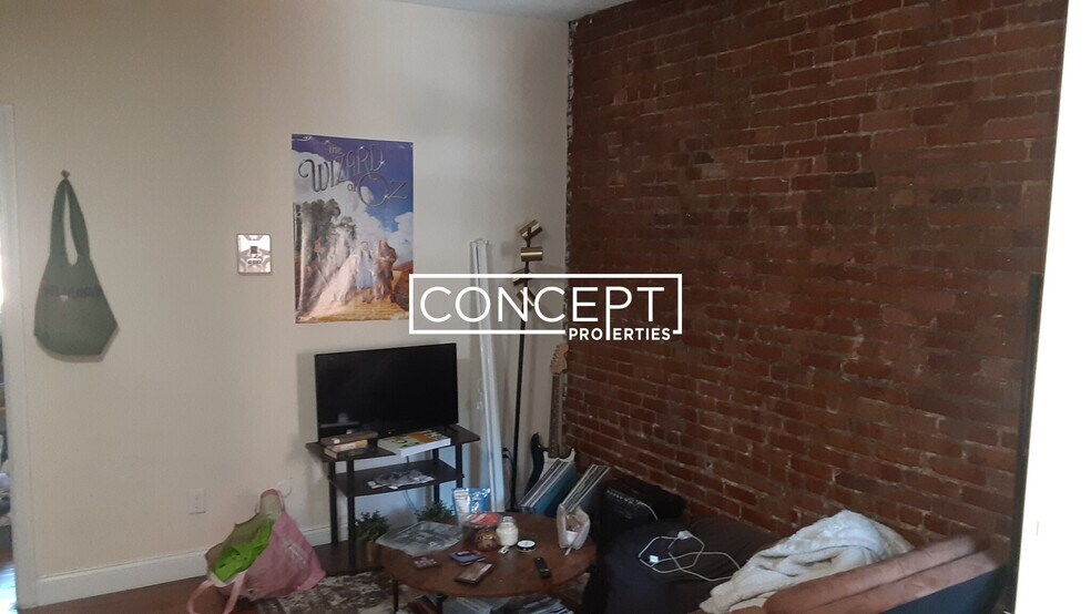 Building Photo - 888 Huntington Ave