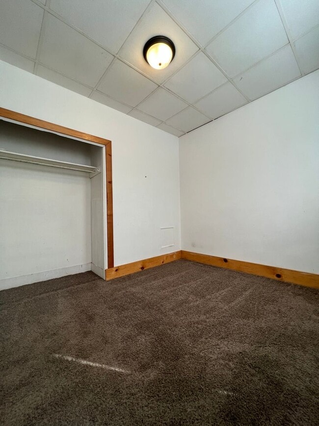 Building Photo - 2809 South Ave