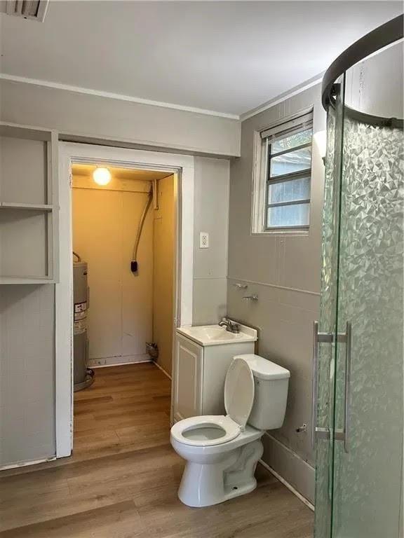 Building Photo - 643 Gehrig Ave