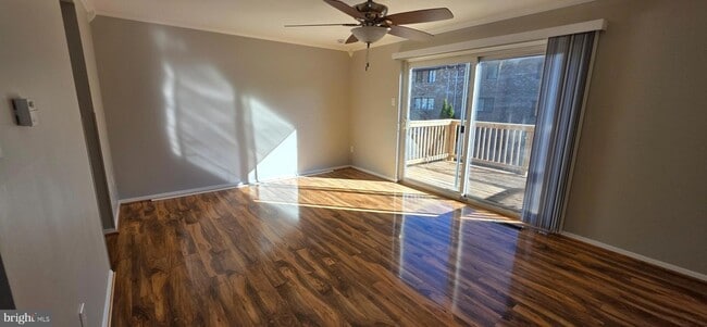 Building Photo - 6974 Knighthood Ln