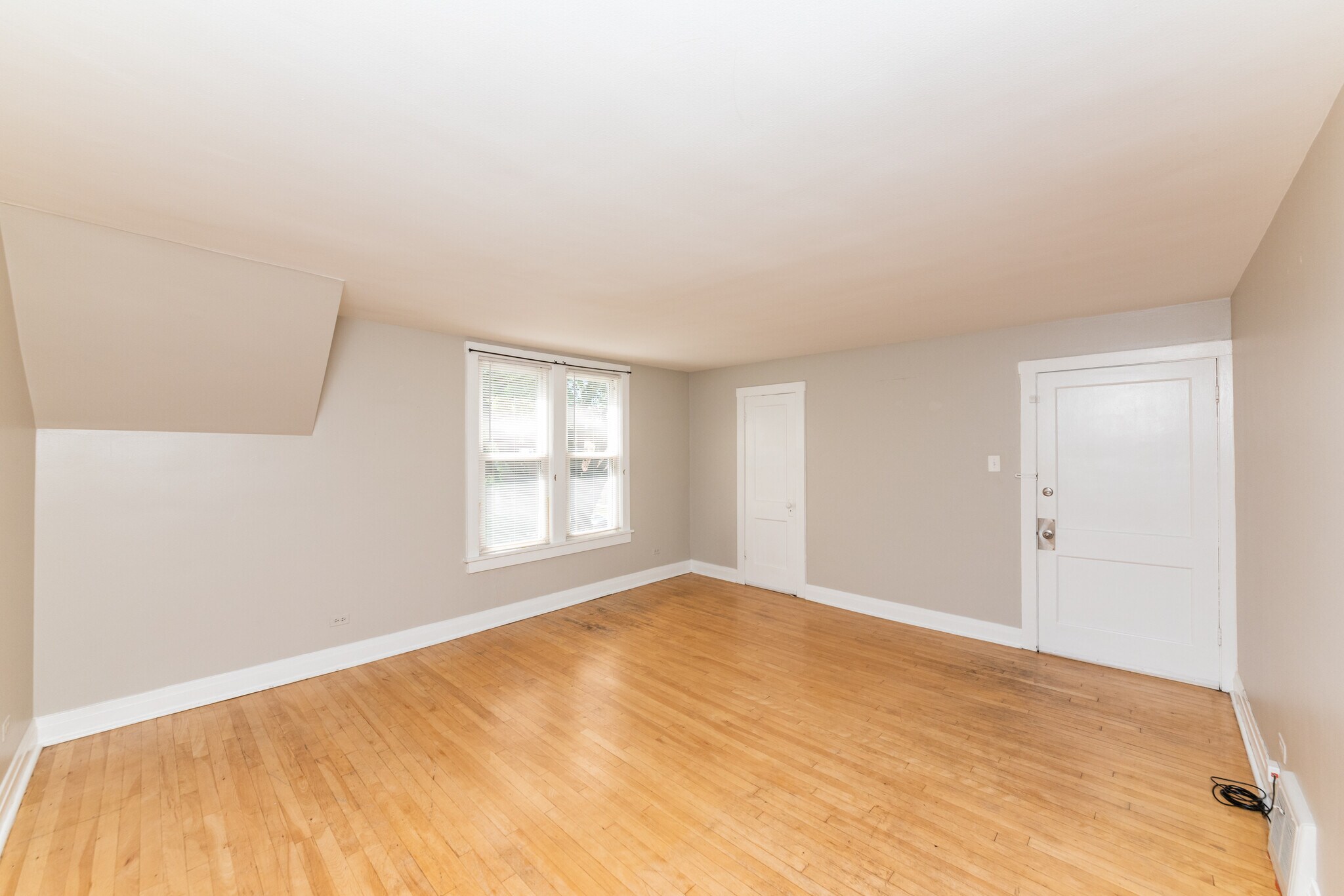 Building Photo - 4153 N Whipple St